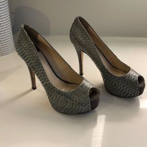 Vero Cuoio sexy pumps. Lowest price for this brand